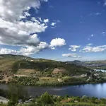מלון Delfim Douro למאגו